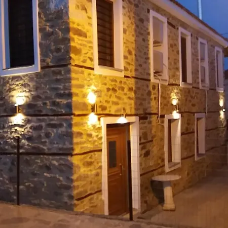 Σπίτι διακοπών Marianthi's Stone House