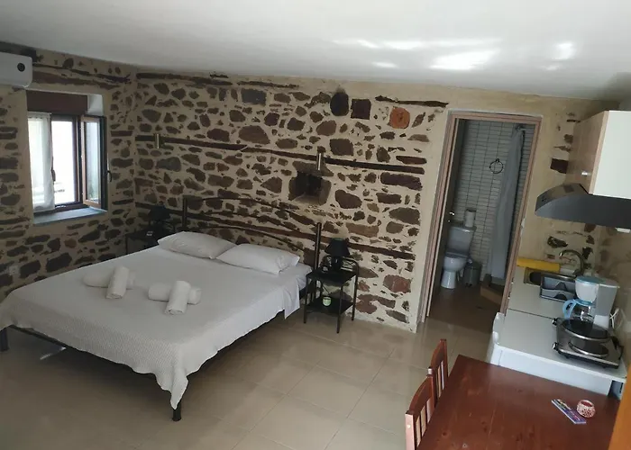 Marianthi's Stone House Dom wakacyjny *