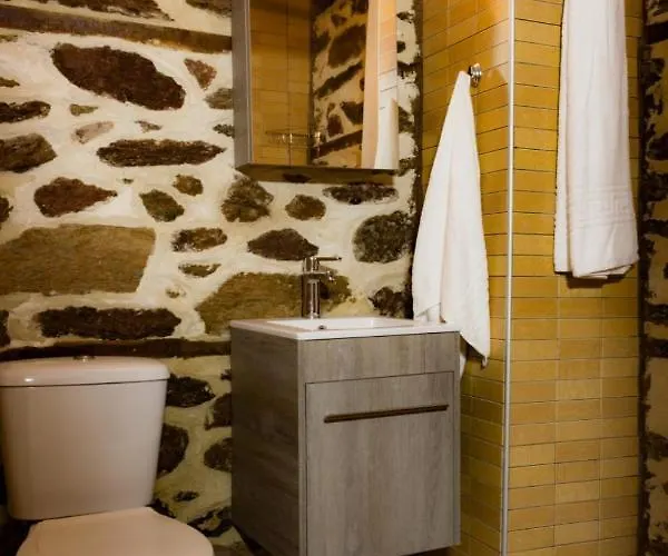 Marianthi's Stone House Holiday home *