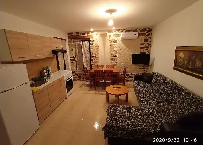 Holiday home Marianthi's Stone House *